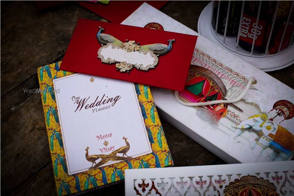 Photo of Modern wedding invitation card