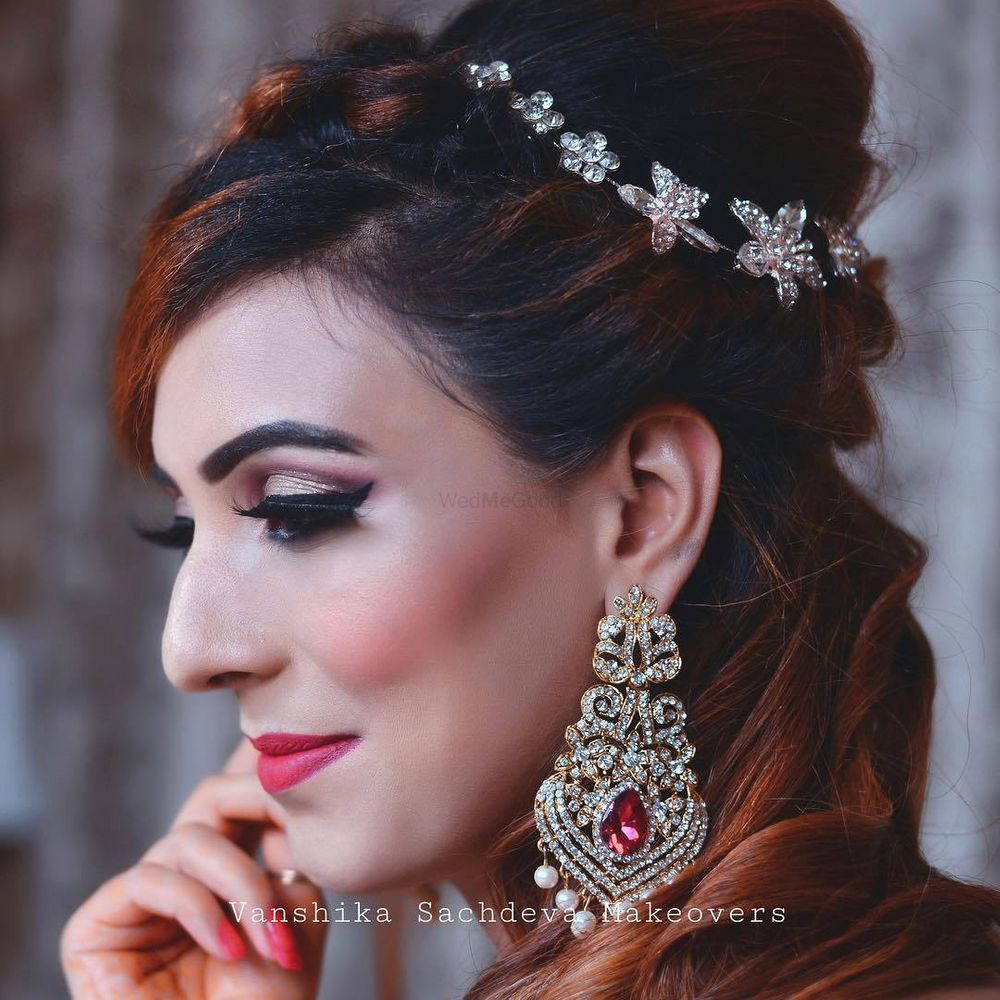 Photo By Vanshika Sachdeva Makeovers - Bridal Makeup