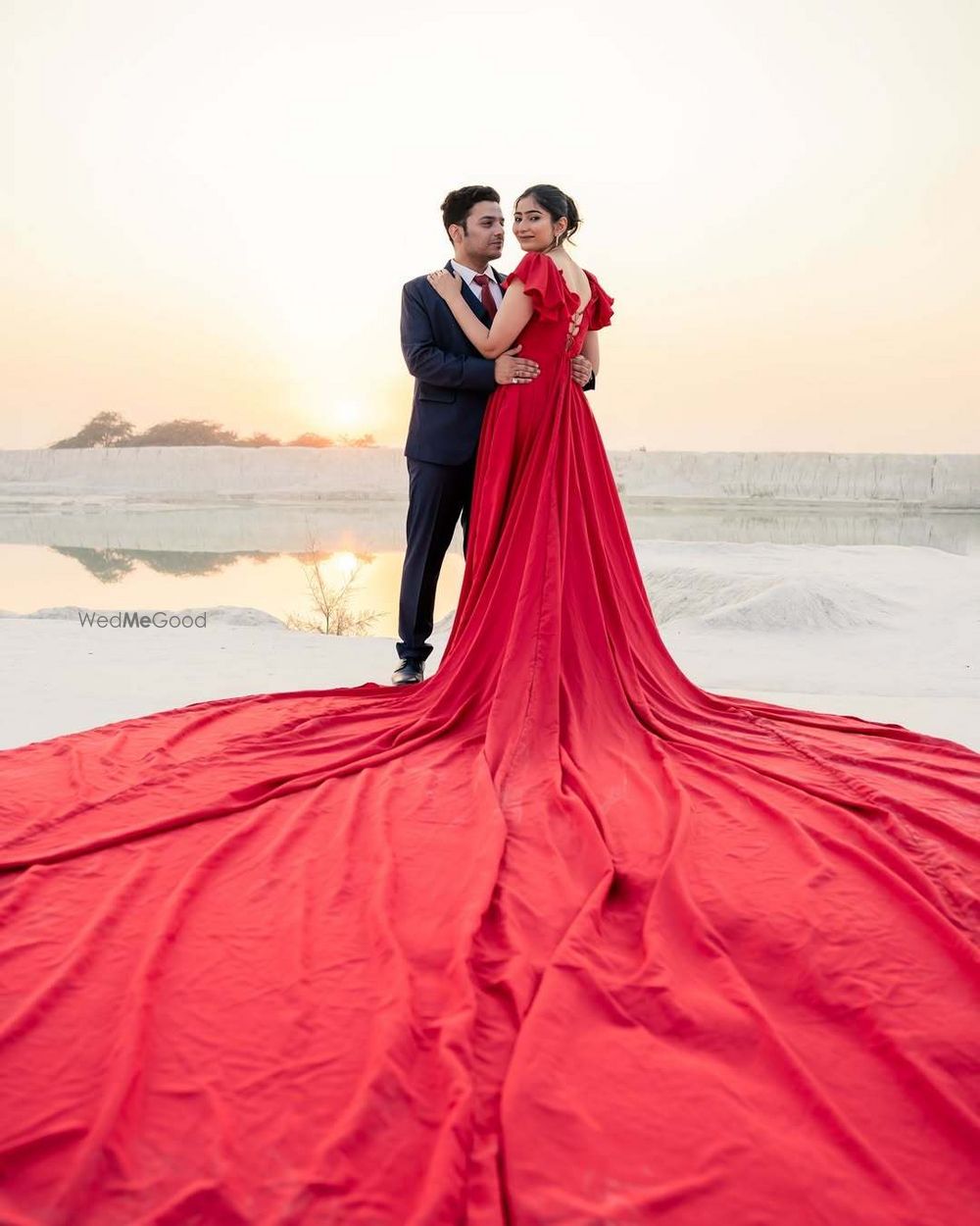 Photo By Wedding Diaries By OMP - Pre Wedding Photographers