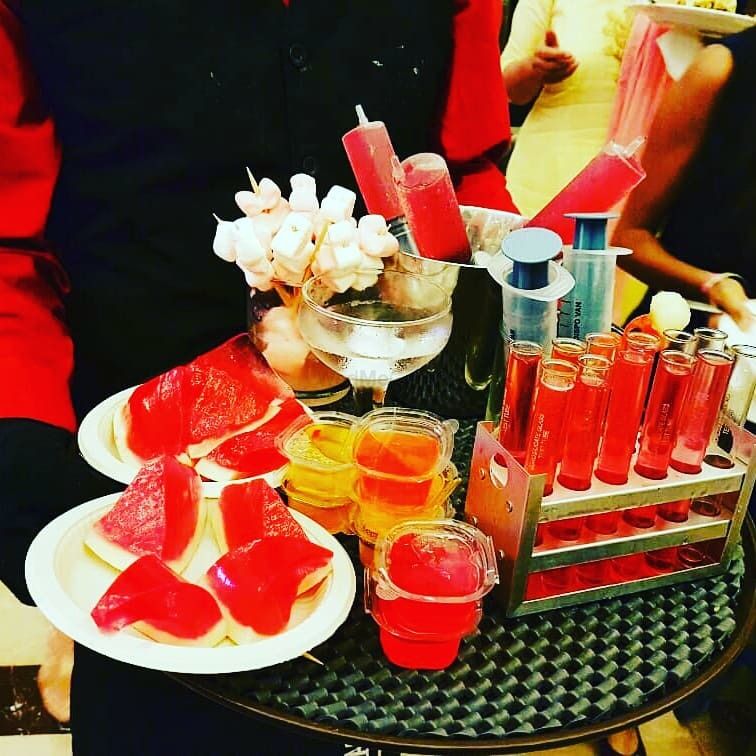Photo By Maikahana Cocktail Service - Bartenders