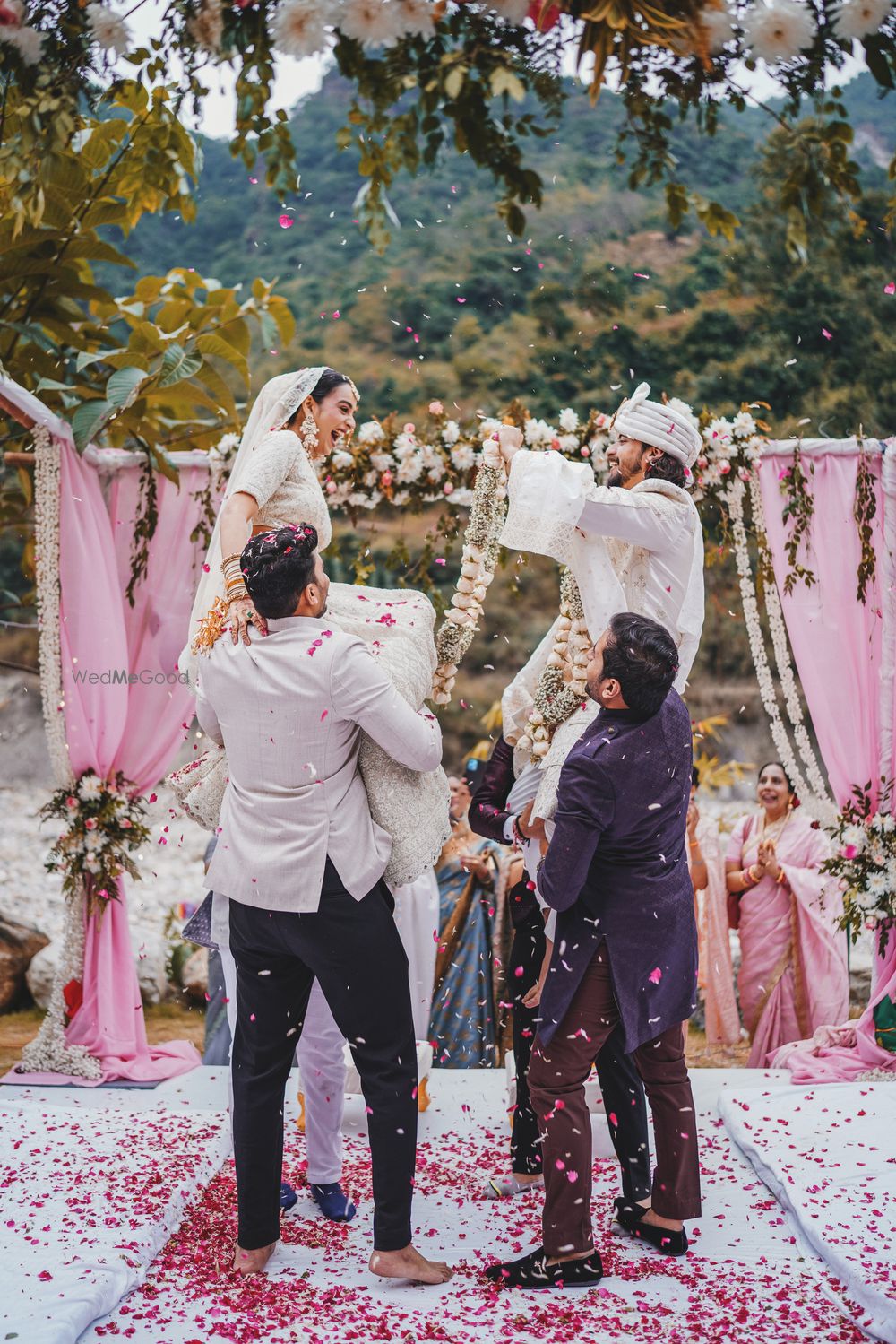 Photo By The Wedding Archies - Photographers