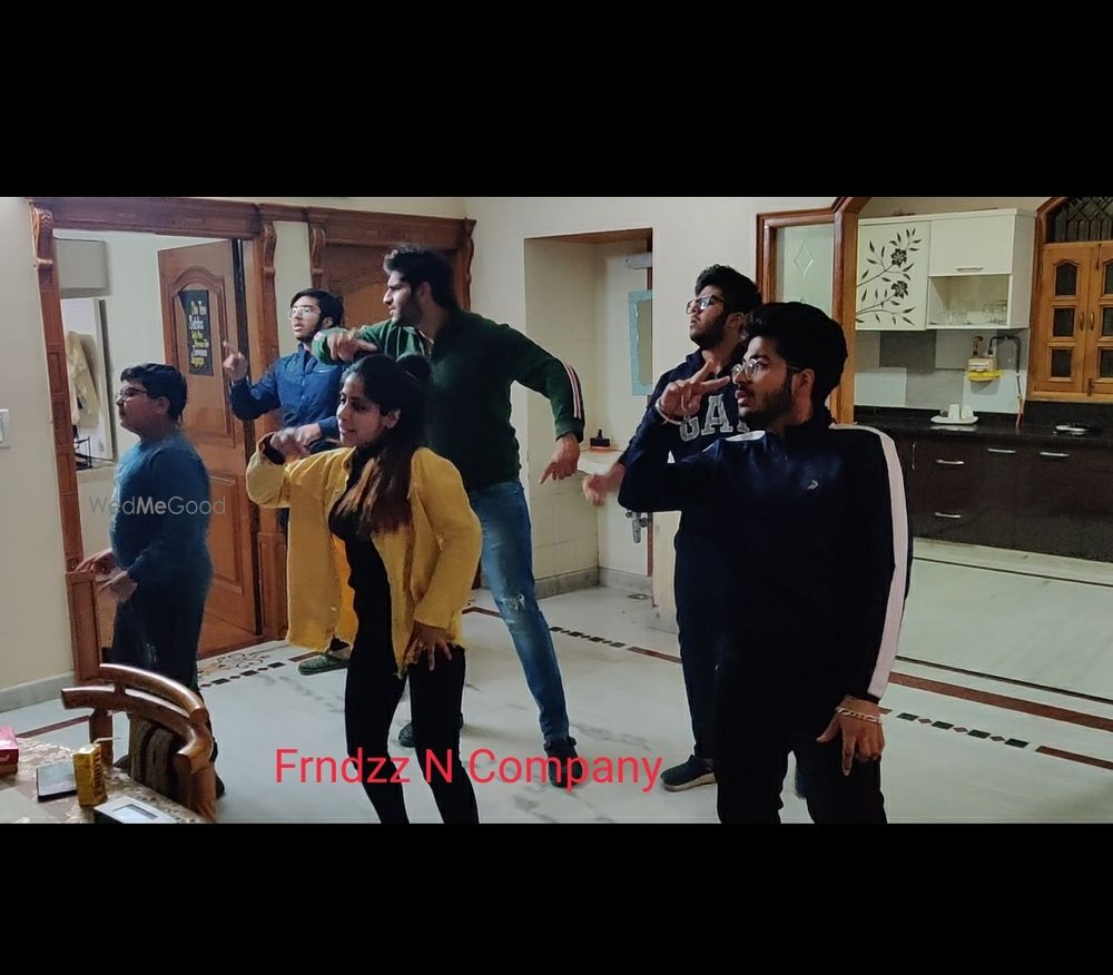 Photo By Frndzz N Company - Sangeet Choreographer
