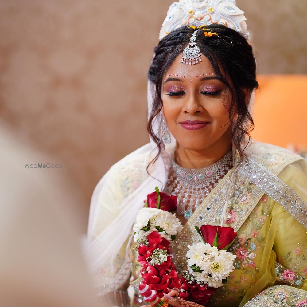 Photo By Makeovers By Gurleen - Bridal Makeup