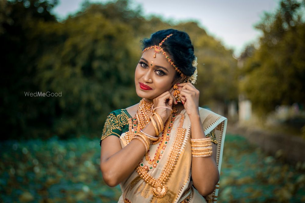 Photo By Menaka Makeovers - Bridal Makeup