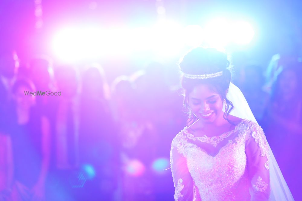 Photo By The Wedding Oaths - Photographers