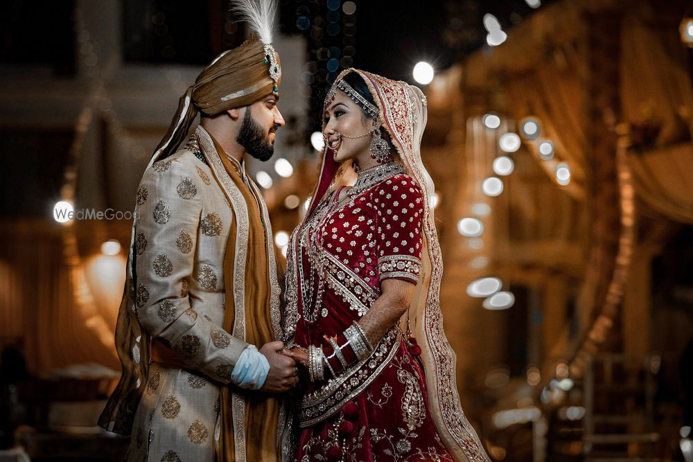 Photo By WedMeVogue - Photographers