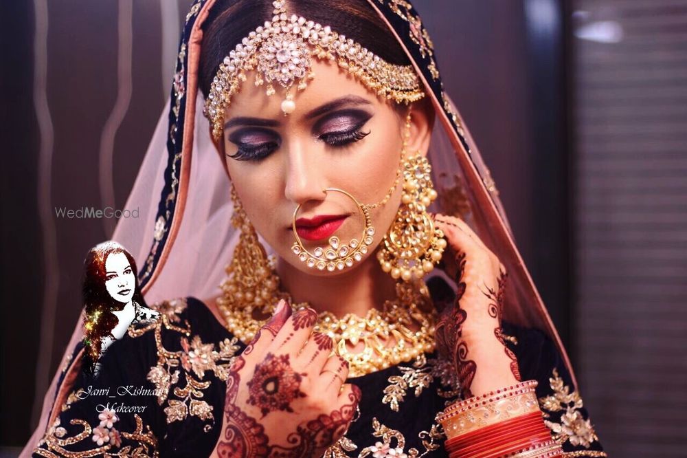 Photo By Silk Makeover - Bridal Makeup