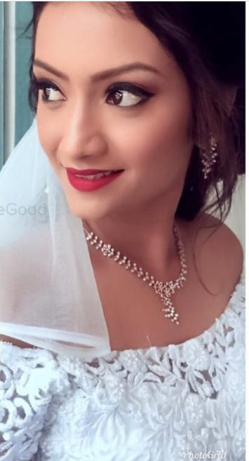 Photo By Styled by Avani - Bridal Makeup