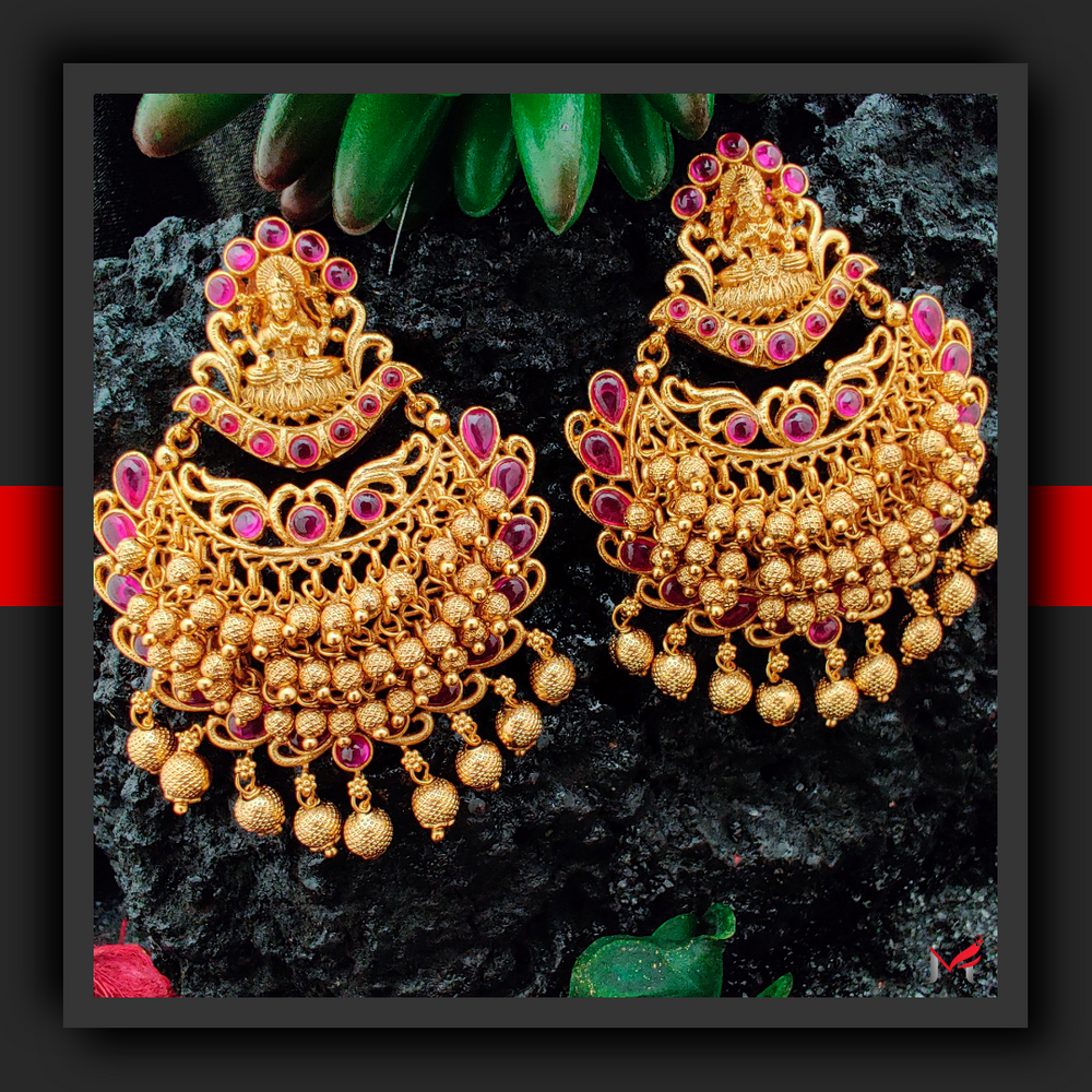 Photo By Mahila Bangle Stores - Jewellery