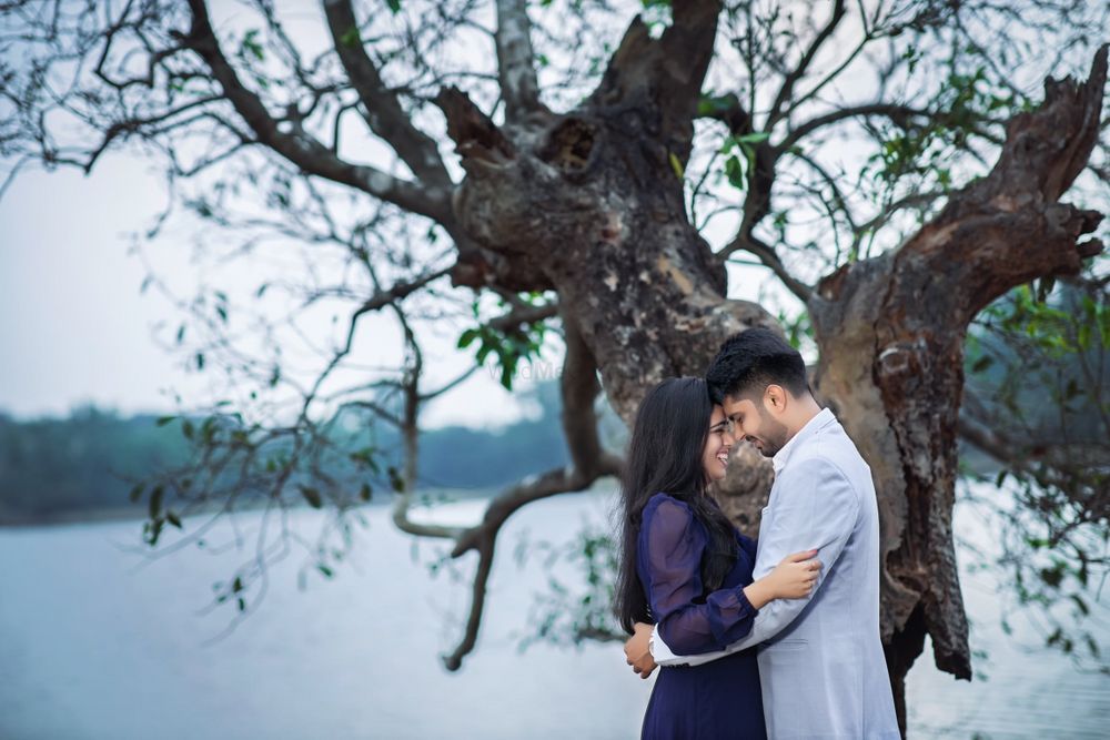 Photo By Fotobloom.in - Pre Wedding Photographers