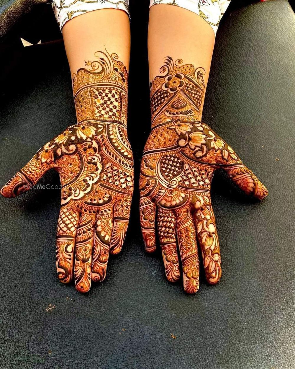 Photo By AKASH Mehandi Arts - Mehendi Artist