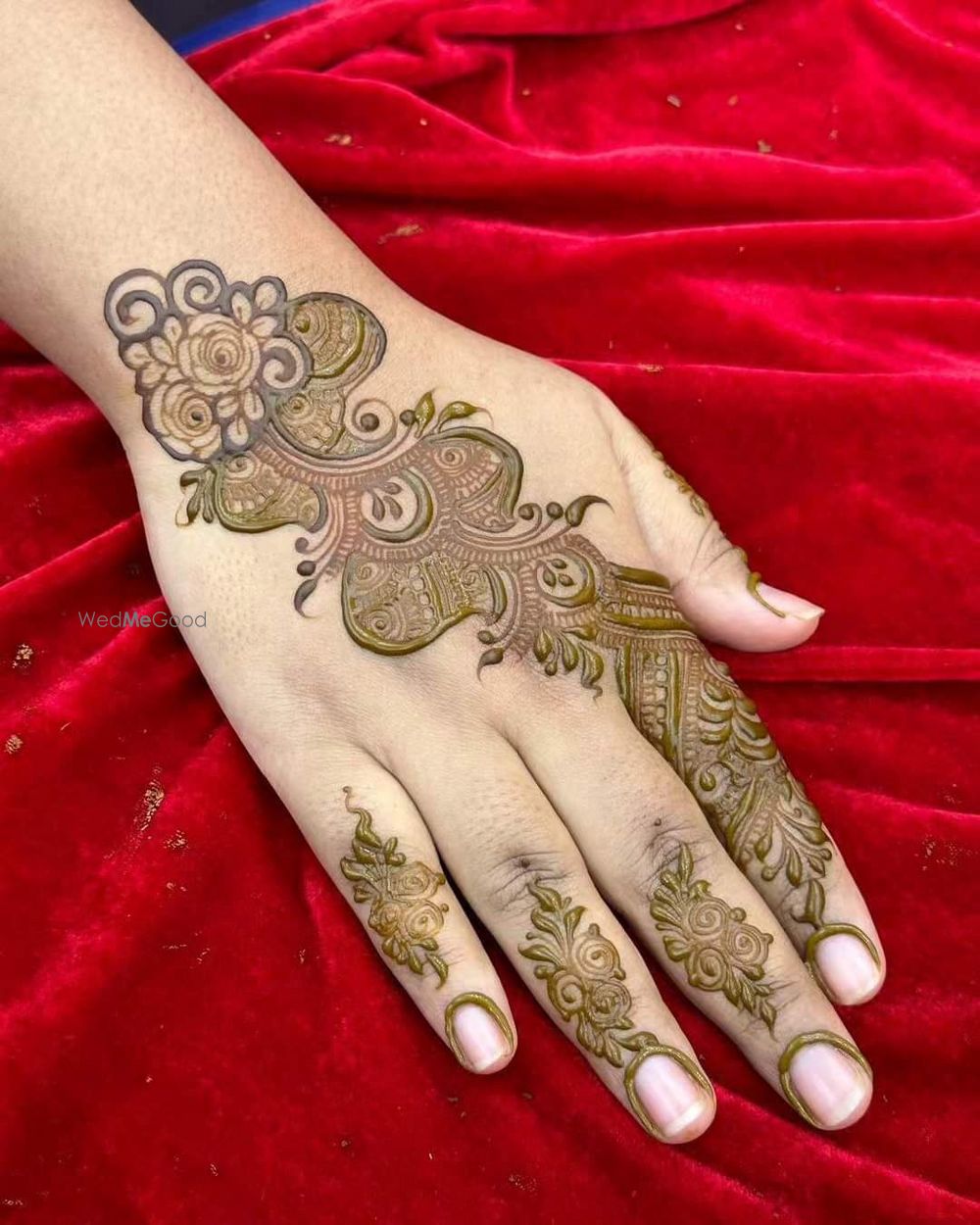 Photo By AKASH Mehandi Arts - Mehendi Artist