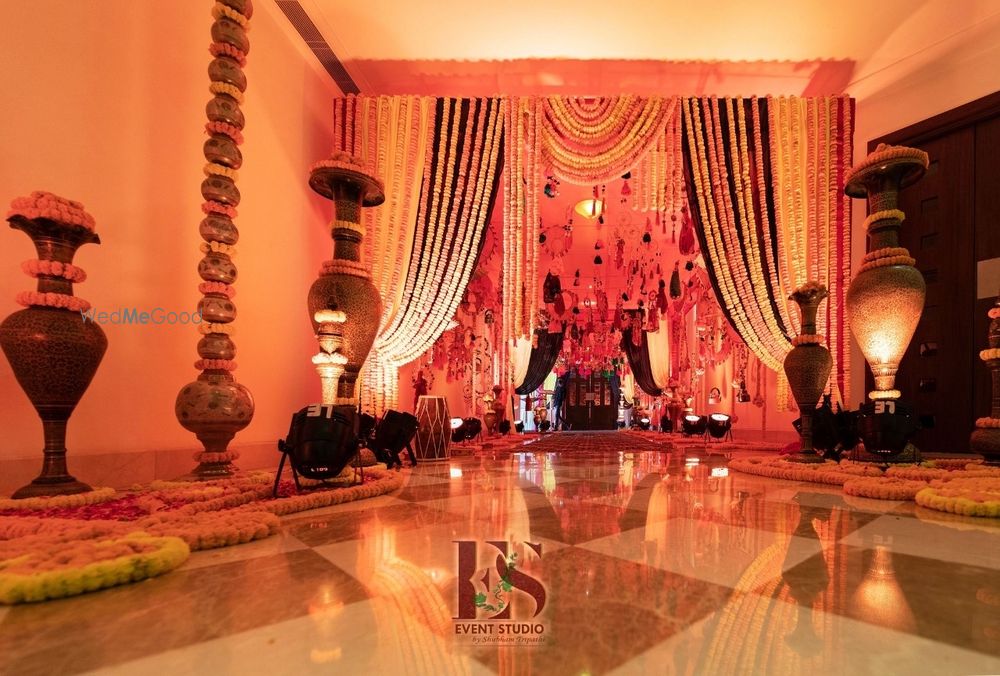 Photo By Event Studio by Shubham Tripathi - Decorators