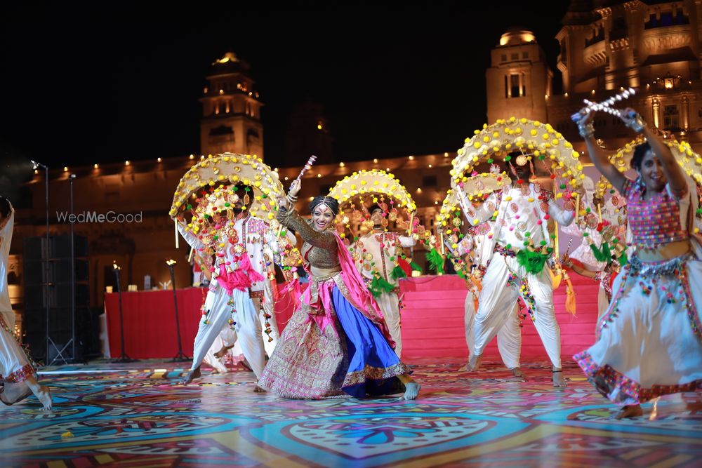 Photo By Megha Sampat Choreography  - Sangeet Choreographer