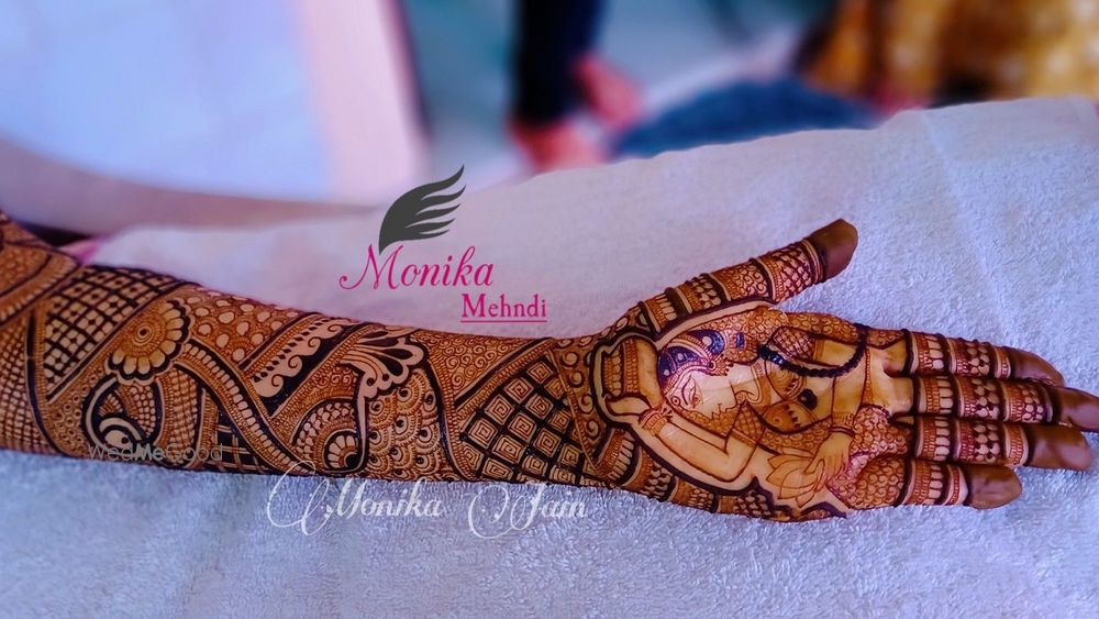 Desire Mehndi Monika Jain Vapi