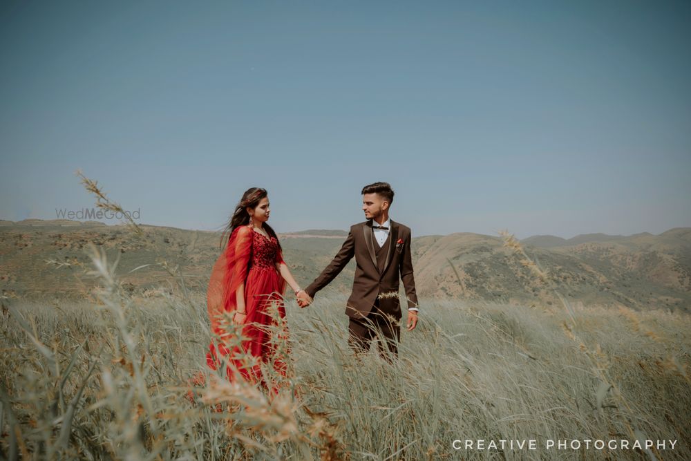 Photo By Creative Photography - Photographers