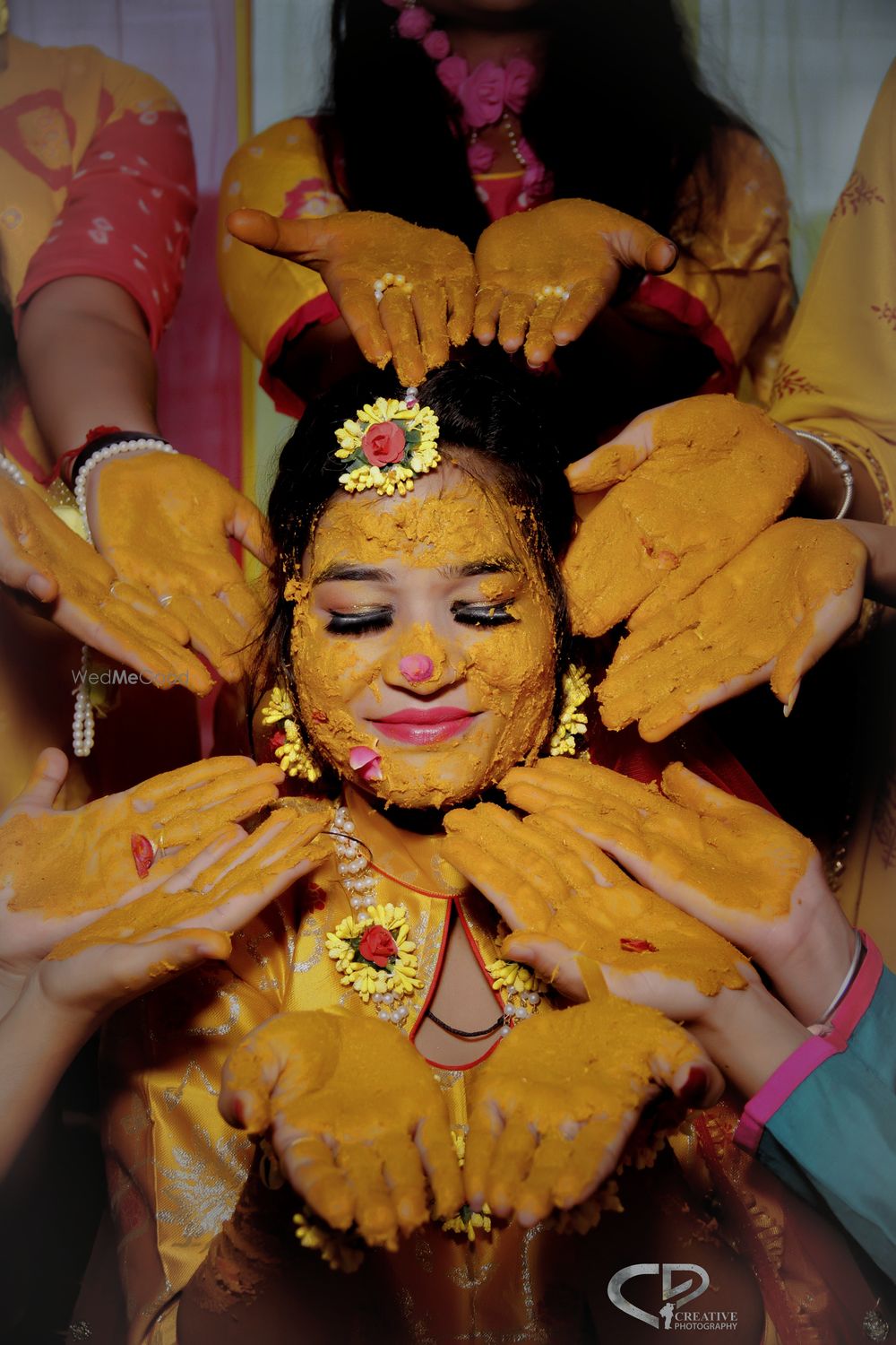 Photo By Creative Photography - Photographers