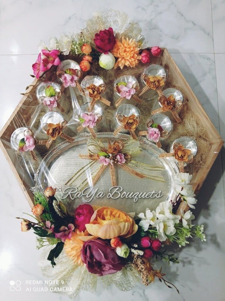 Photo By RaYa Bouquets - Trousseau Packers