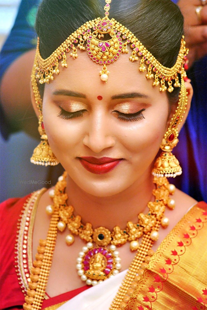 Photo By Kushis Beauty and Bridal Makeup  - Bridal Makeup