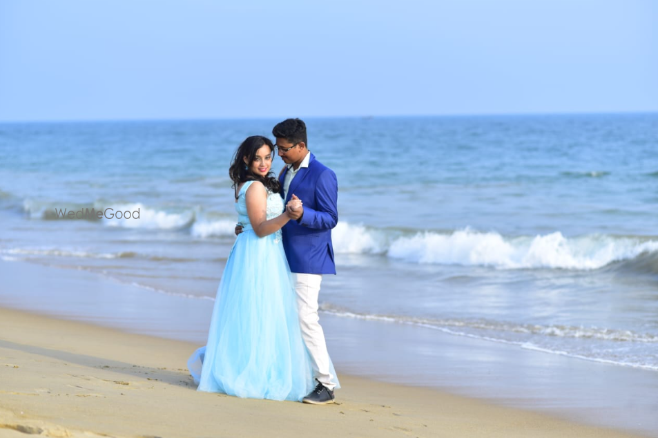 Glowing Moment Wedding Photography - Pre Wedding