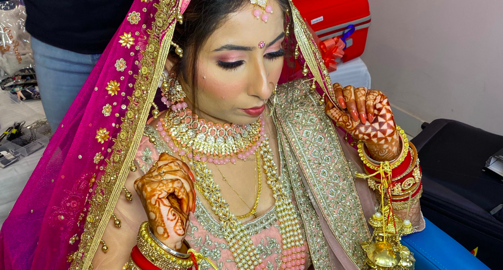Chandni Saraf Makeup Artist