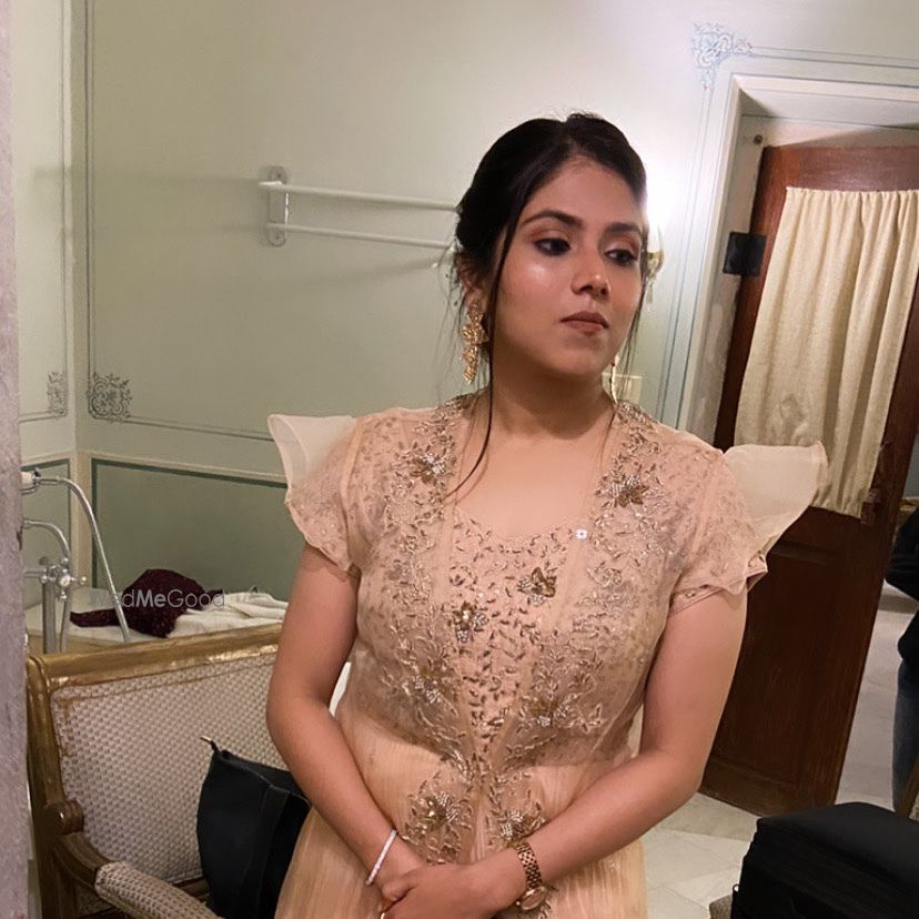 Photo By Makeovers by Shree - Bridal Makeup