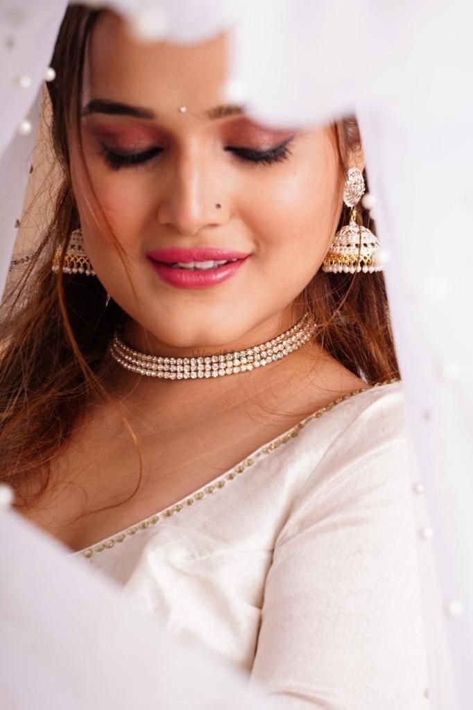 Photo By Makeovers by Shree - Bridal Makeup