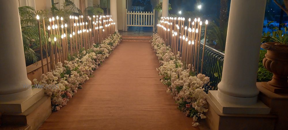 Photo By Weddings Flowers Decor India - Decorators