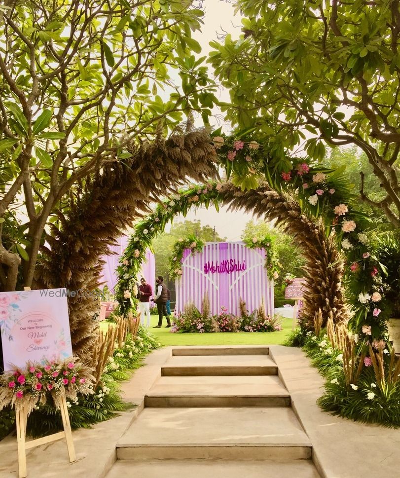 Photo By Weddings Flowers Decor India - Decorators