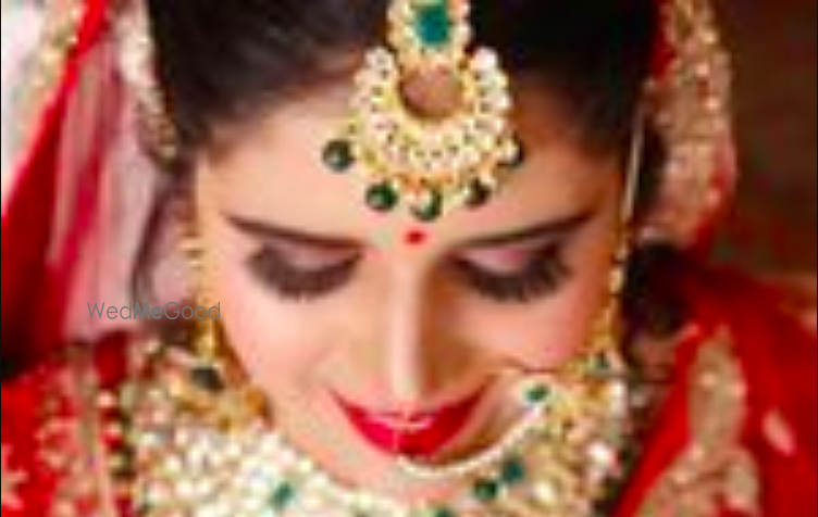 Khushboo Singh Makeovers