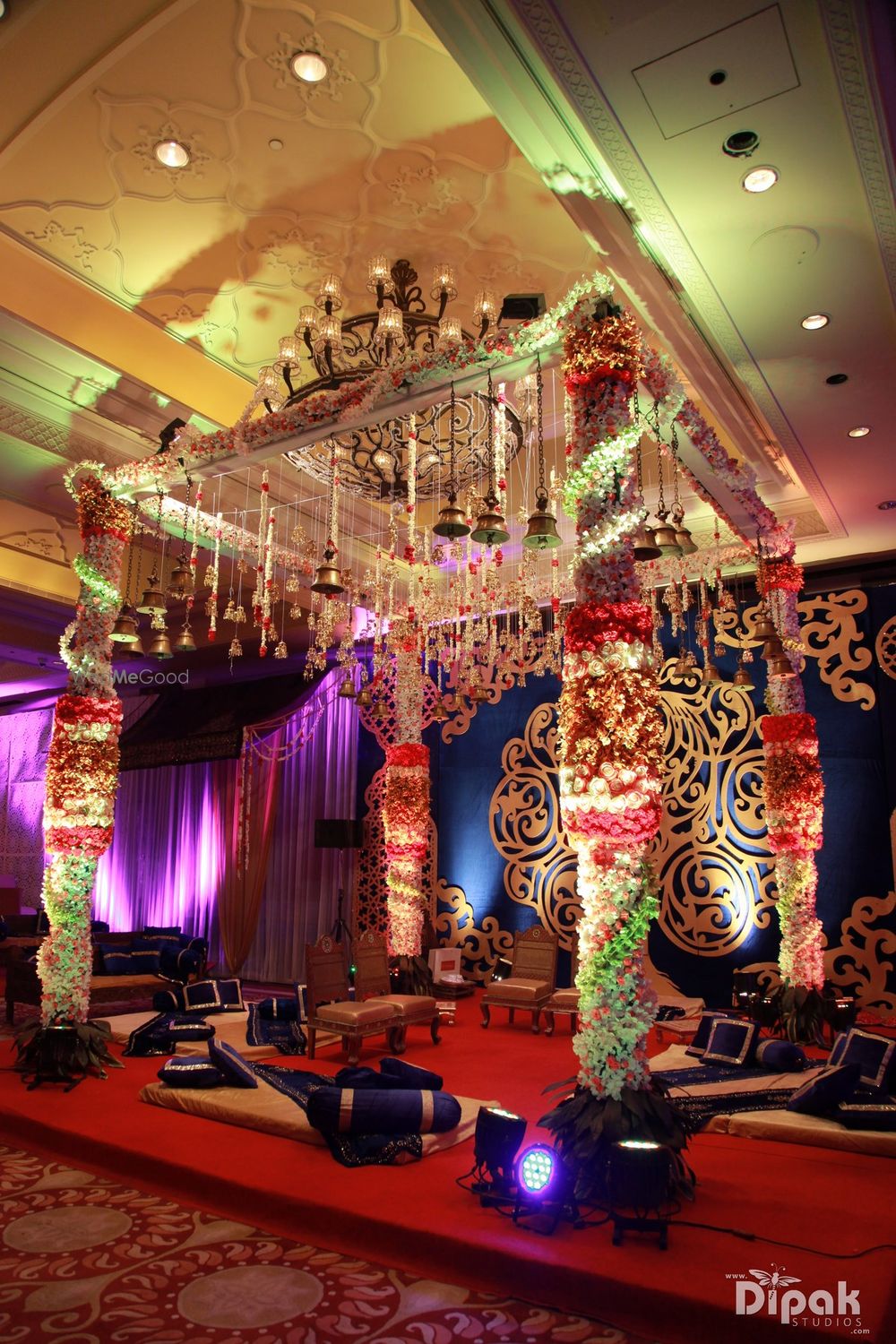 Photo By Vivah Luxury Weddings - Decorators