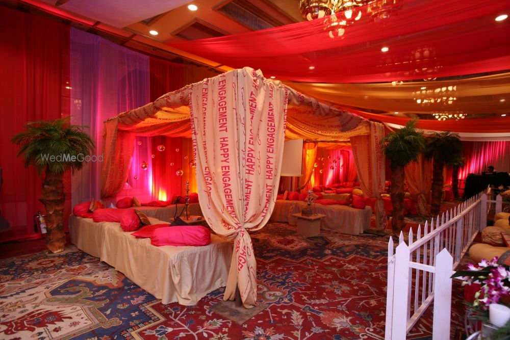 Photo By Vivah Luxury Weddings - Decorators