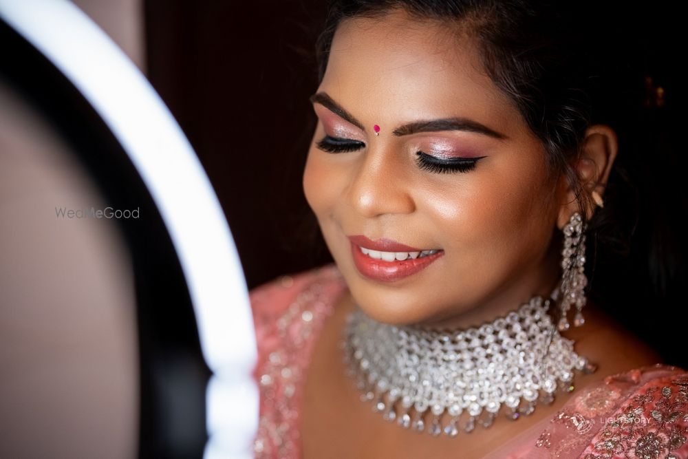 Photo By Surekha's Makeup Artistry - Bridal Makeup