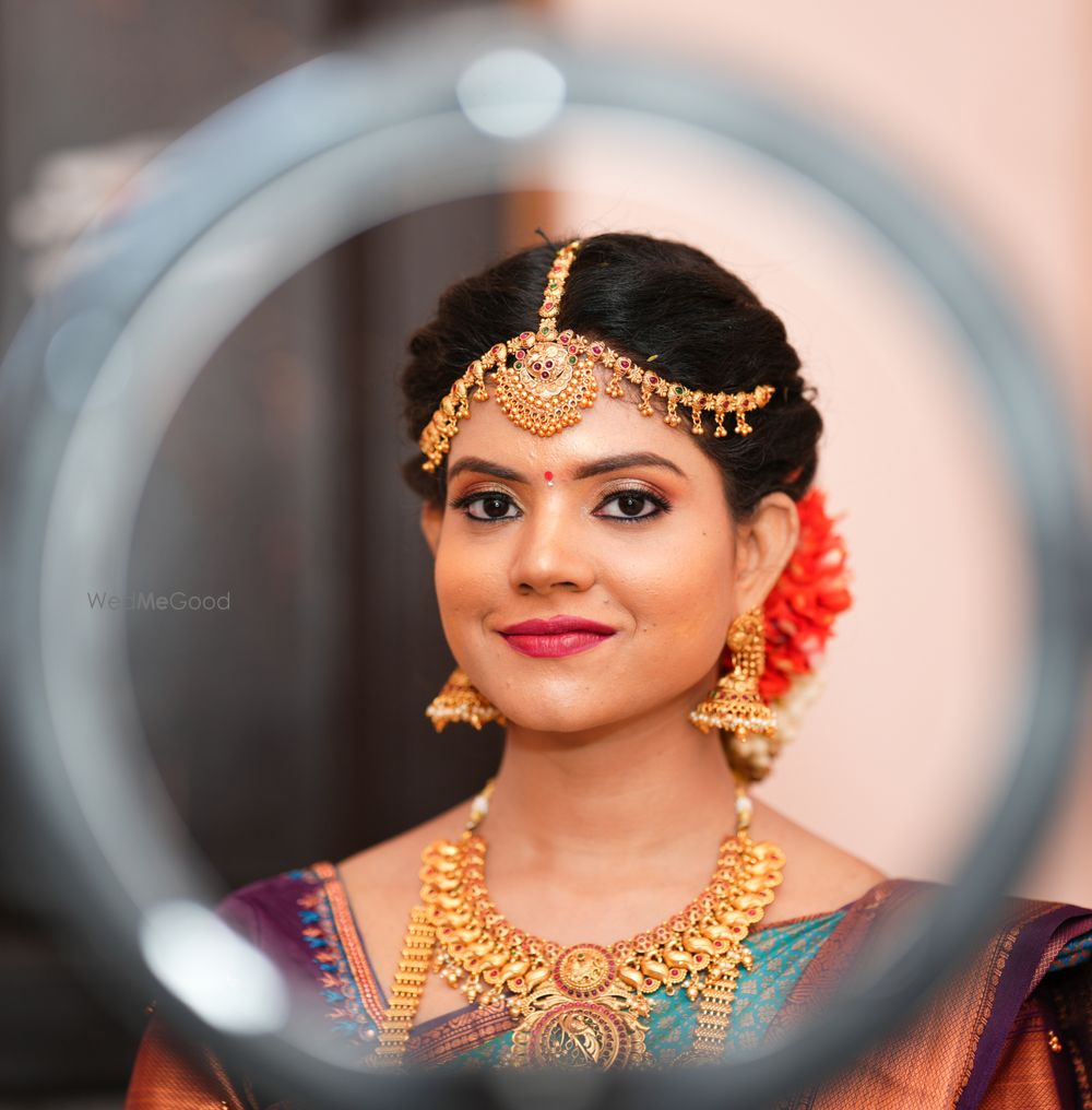 Photo By Surekha's Makeup Artistry - Bridal Makeup