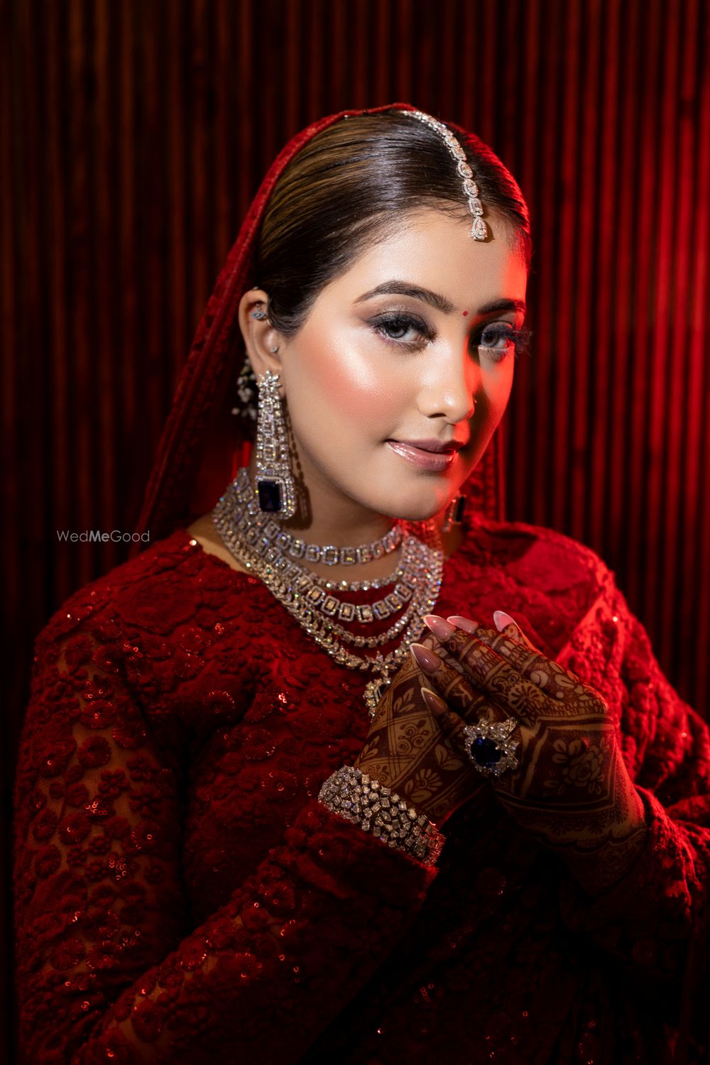 Photo By Alka Kohli Makeovers - Bridal Makeup