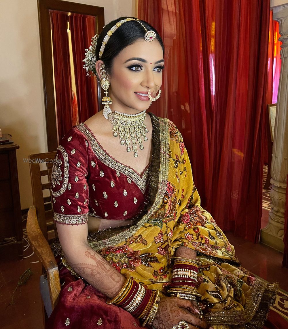 Photo By Makeovers by Ridhi Verma - Bridal Makeup