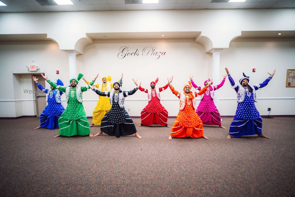 Photo By Learn Bhangra - Wedding Entertainment 