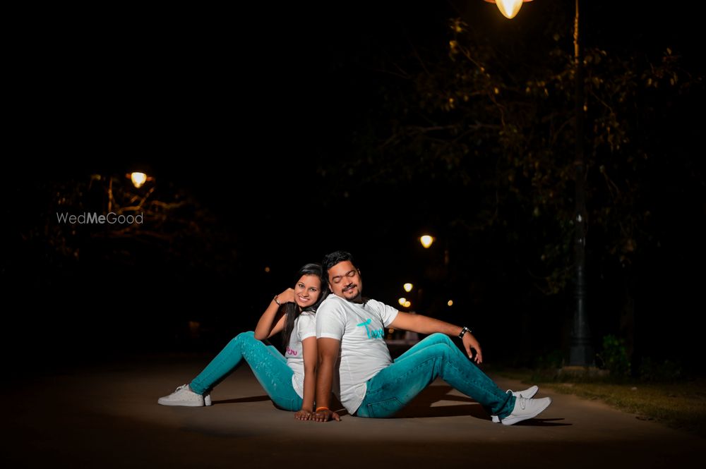 Photo By Pixel E Light - Pre Wedding Photographers