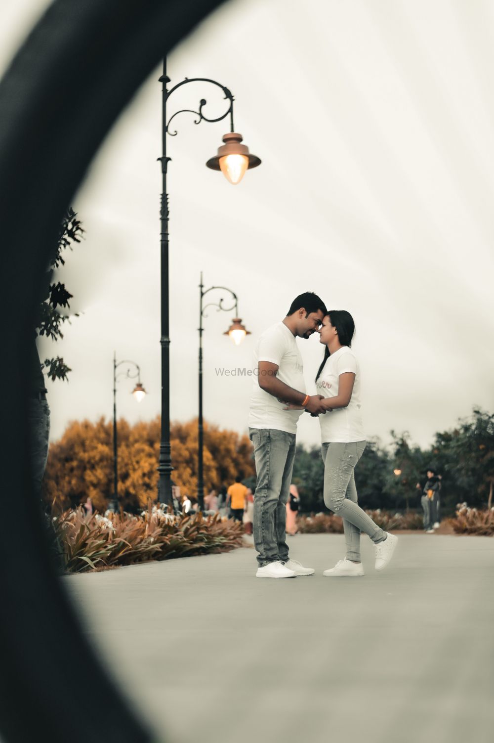 Photo By Pixel E Light - Pre Wedding Photographers