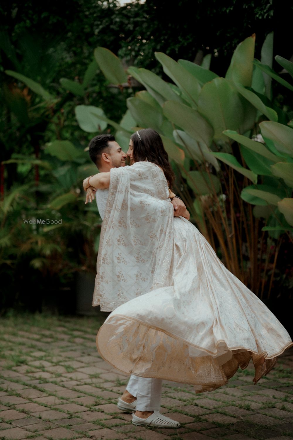 Photo By The Wedmaker - Photographers