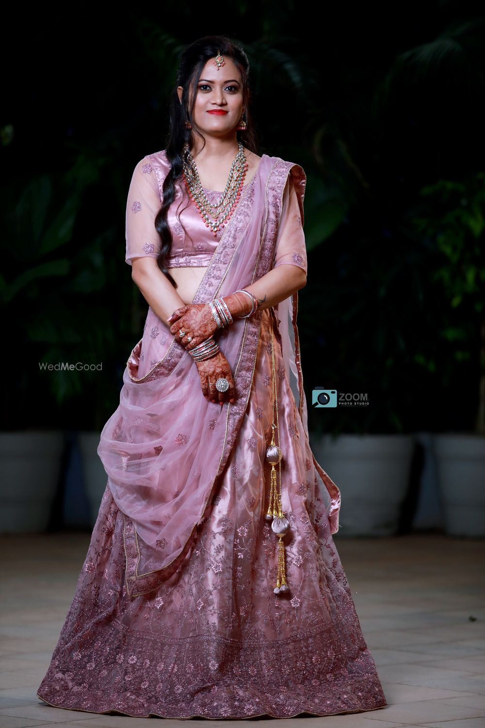 Photo By Zoom Studio - Photographers