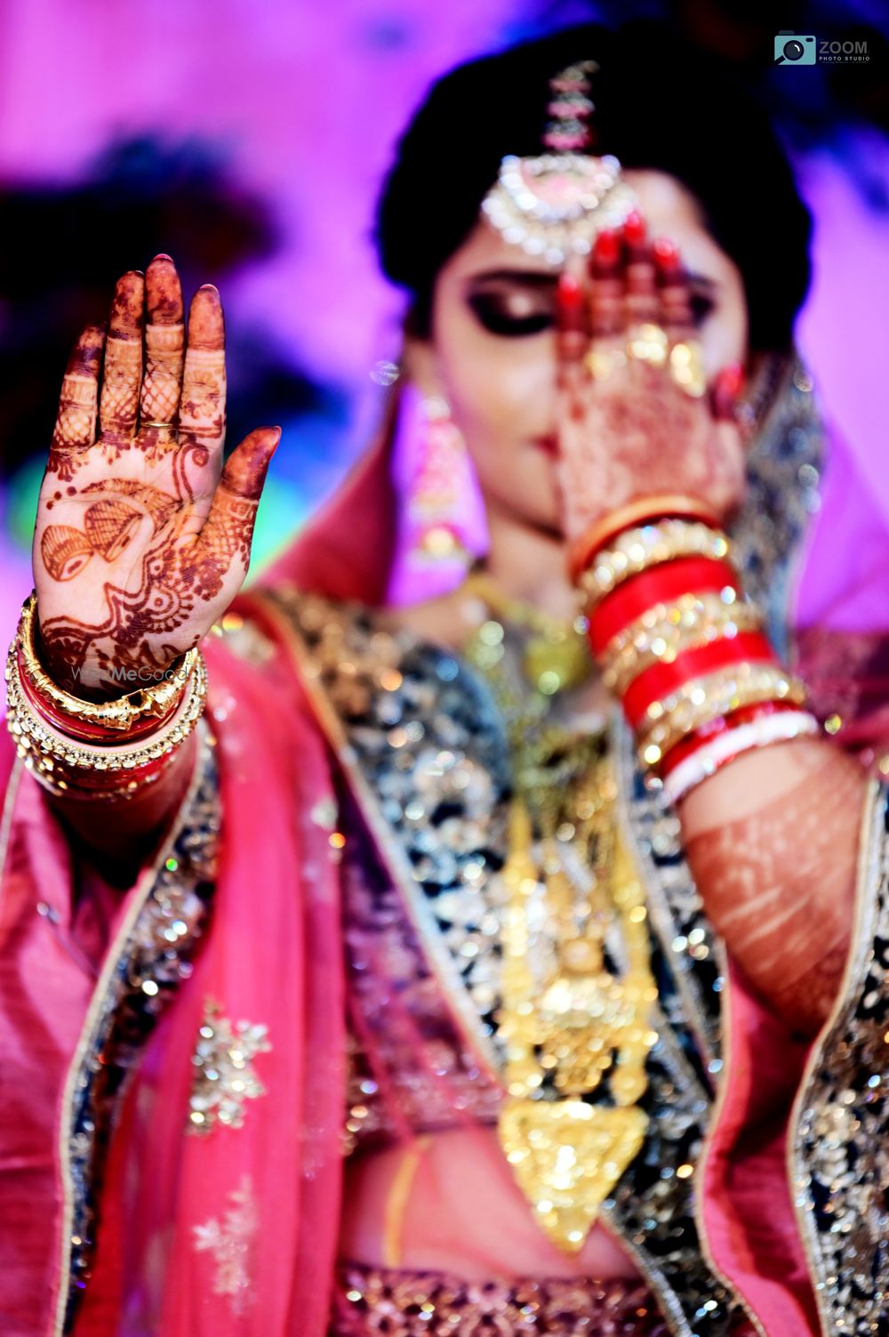 Photo By Zoom Studio - Photographers