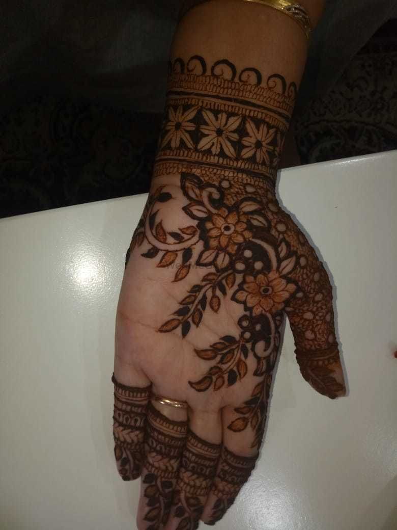 Photo By Ravi Mehandi Art - Mehendi Artist