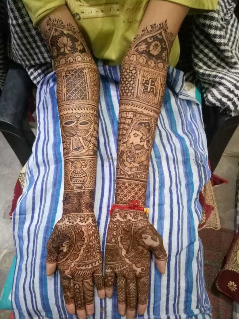 Photo By Ravi Mehandi Art - Mehendi Artist