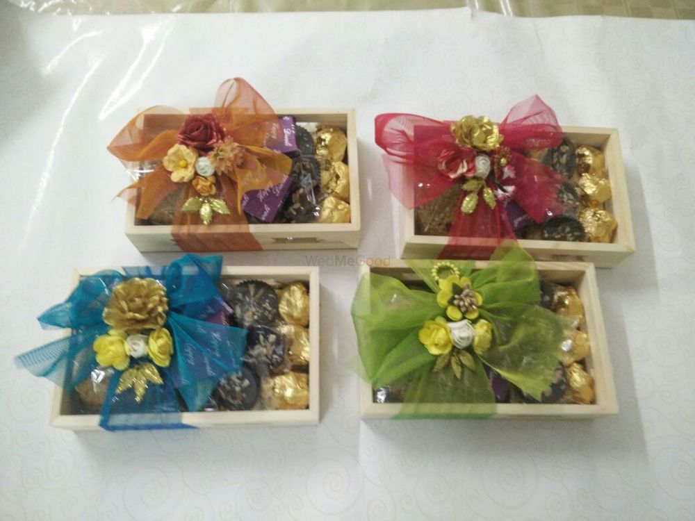 Photo By Indulge Chocolatier - Favors