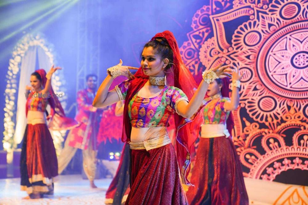 Photo By Salman Performing Arts - Sangeet Choreographer