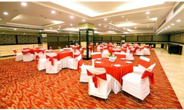 Photo By Hotel Pride - Venues