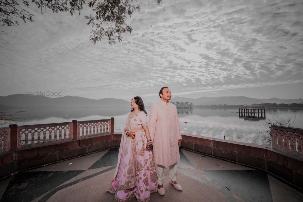 Photo By Shubh Candids - Pre Wedding Photographers