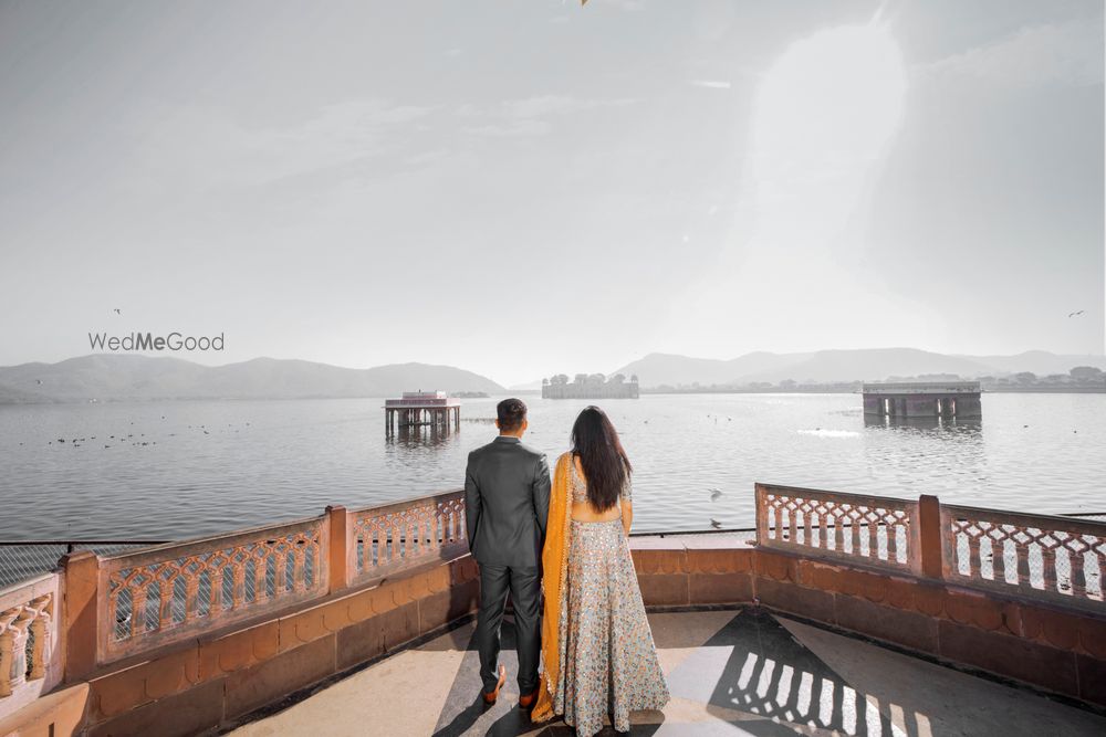 Photo By Shubh Candids - Pre Wedding Photographers