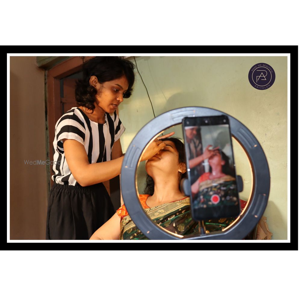 Photo By Priyalok - Bridal Makeup